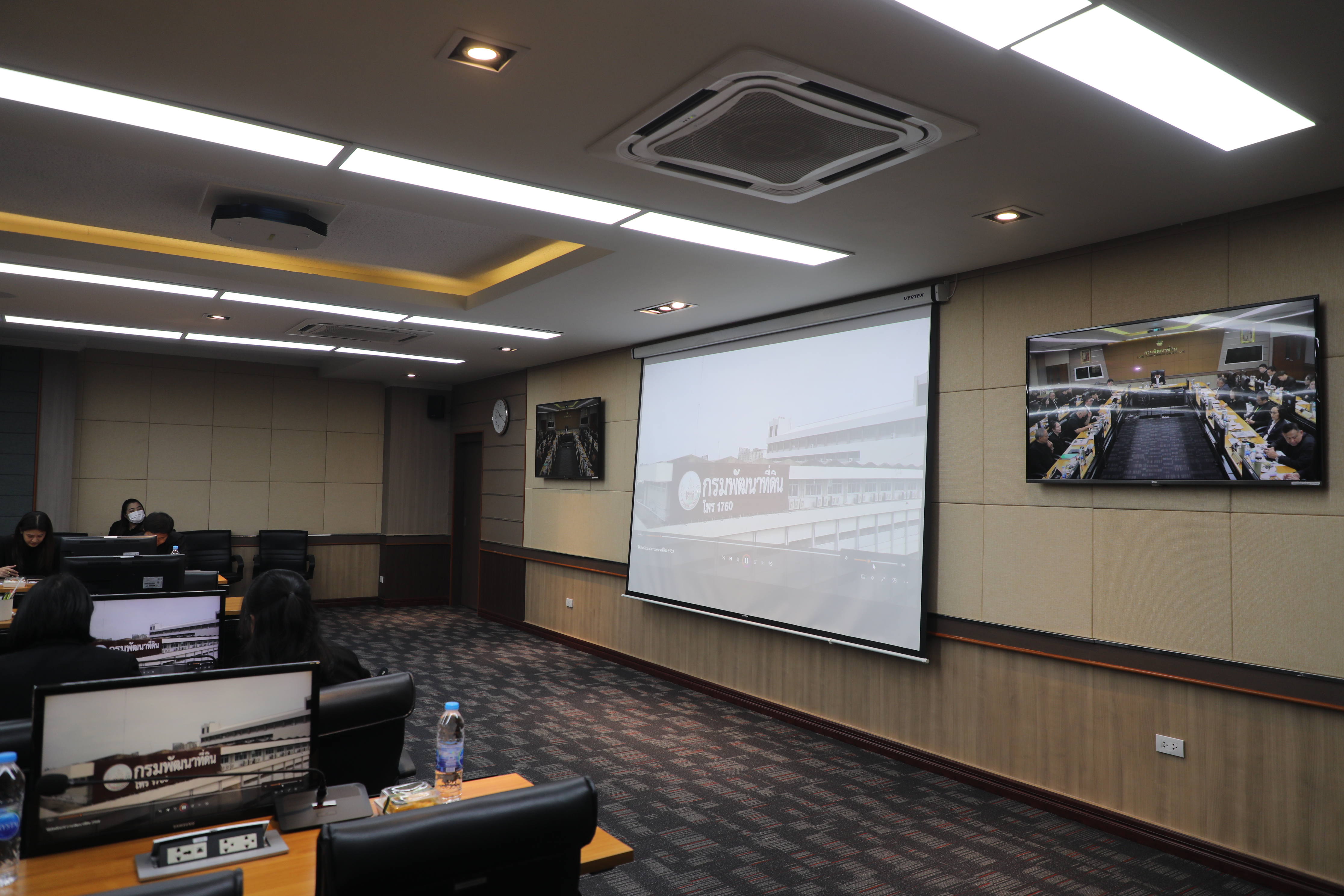 title - ส.ปก. ร่วมประชุมสัญจรภายใต้กำกับดูแลของรองปลัดกระทรวงเกษตรและสหกรณ์ (นายกฤษ อุตตมะเวทิน)